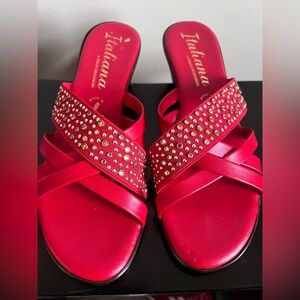 Ladies Italiana Studded Accent IS FLAIR Red‎ Faux Leather Sandals Women’s Sz 9.5